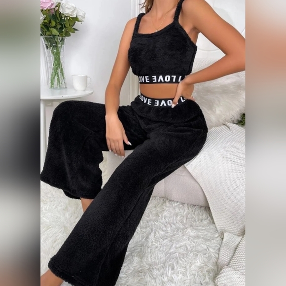 SHEIN Letter Graphic Flannel PJ Set Size M, UK 10 - Picture 4 of 12